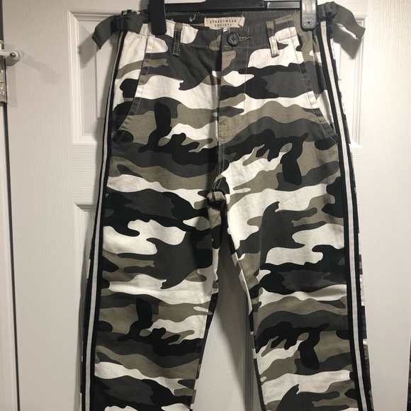 Camo boyfriend pants - Picture 3 of 3